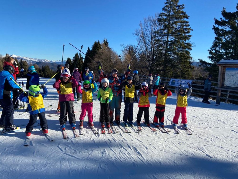 Škola skijanja na hrvatskom jeziku
